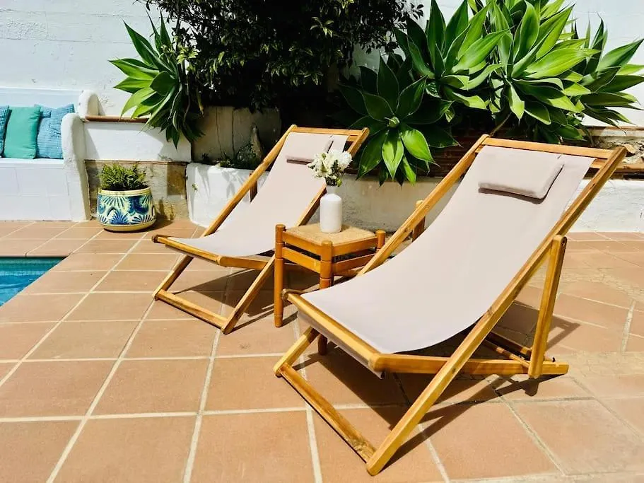 Sitio de Calahonda Casa Del Mar, Stunning Villa With Swimming Pool