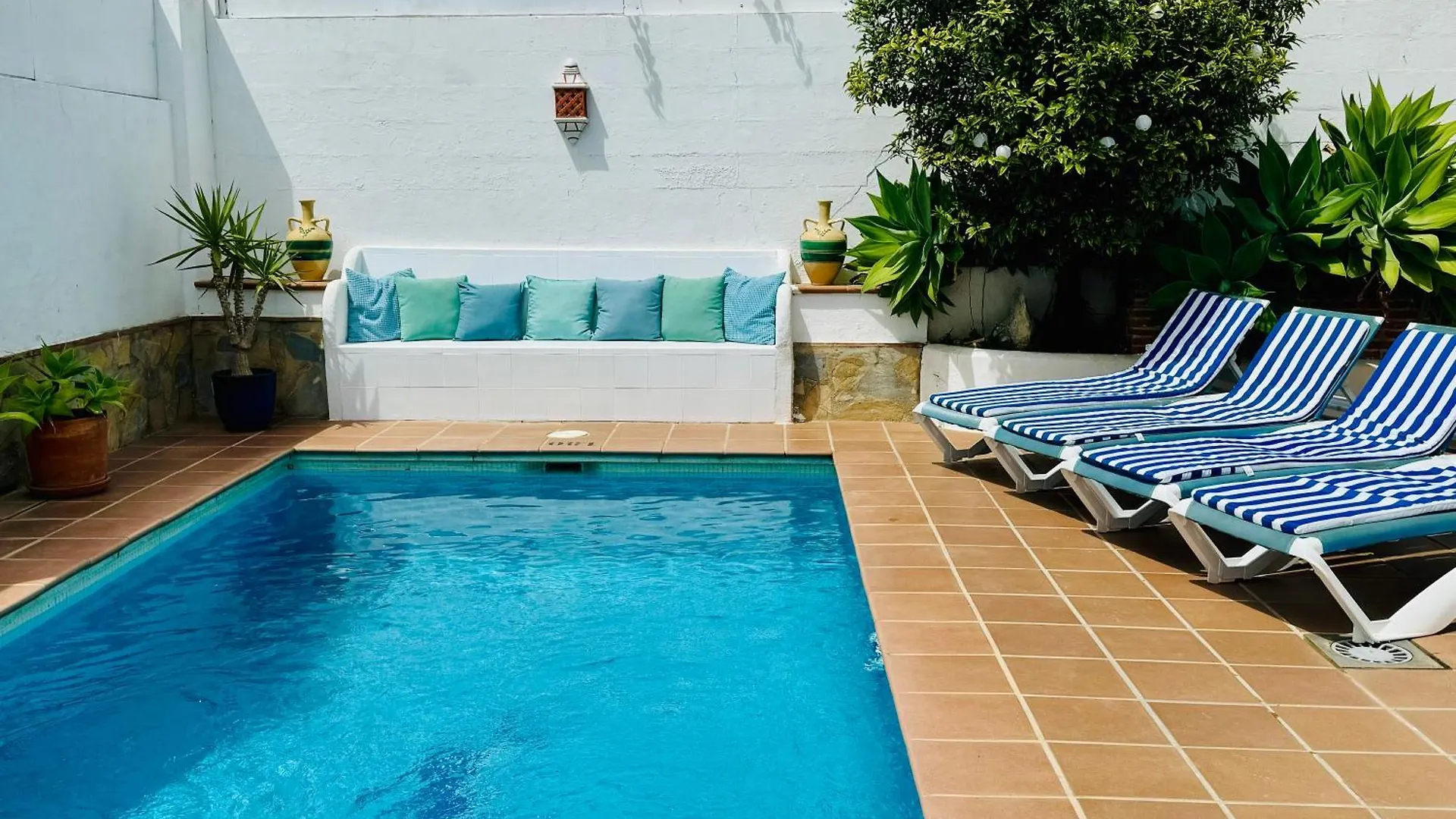 Sitio de Calahonda Casa Del Mar, Stunning Villa With Swimming Pool  Sitio de Calahonda
