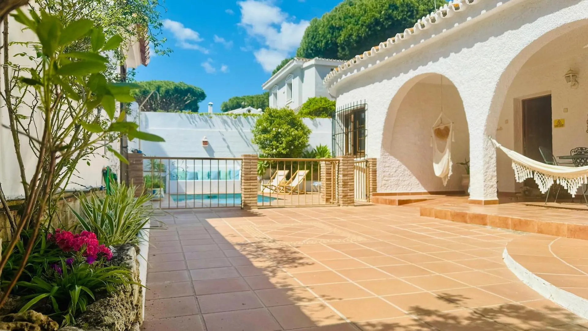 Sitio de Calahonda Casa Del Mar, Stunning Villa With Swimming Pool 0*, Sitio de Calahonda