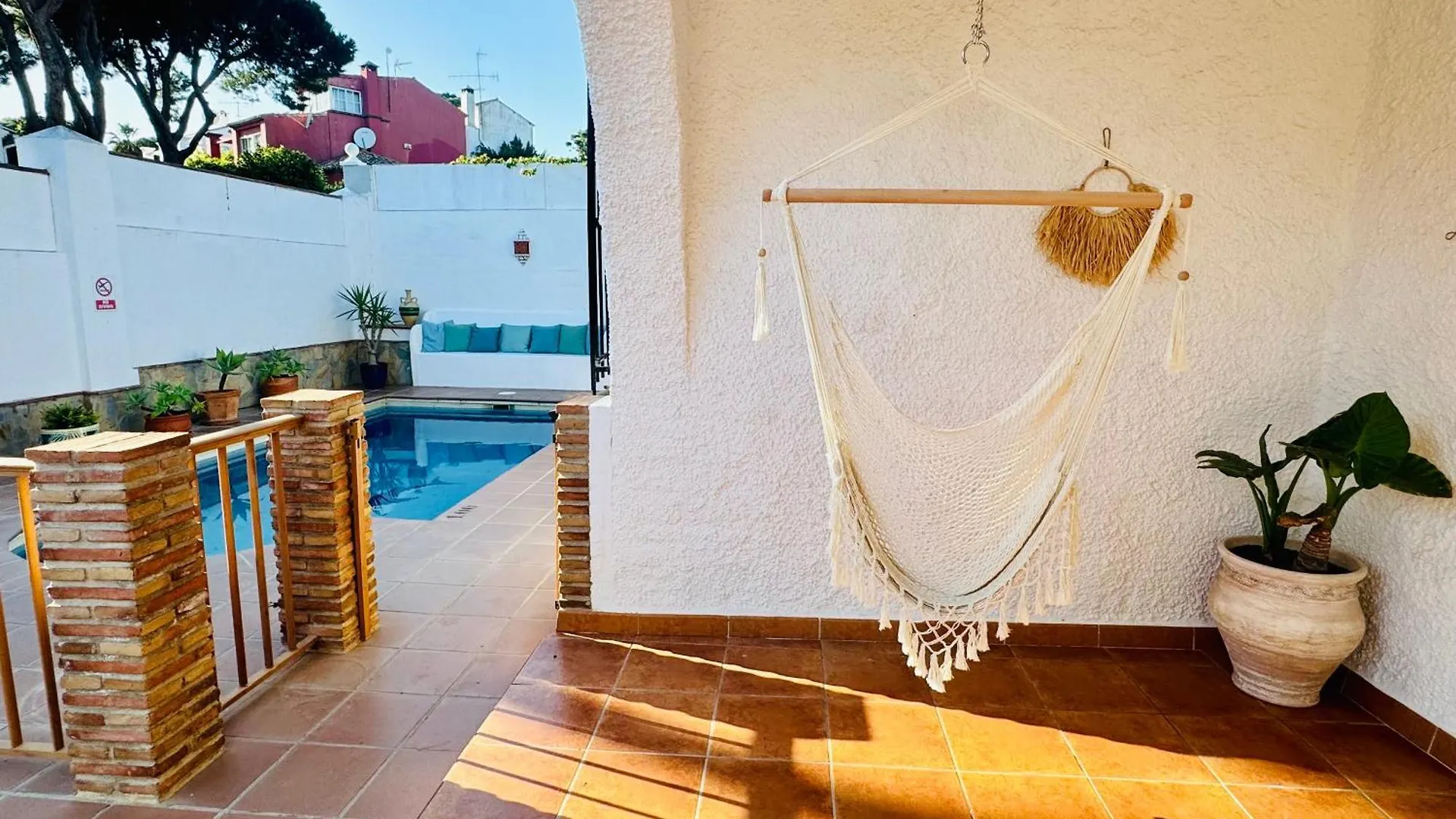 Sitio de Calahonda Casa Del Mar, Stunning Villa With Swimming Pool